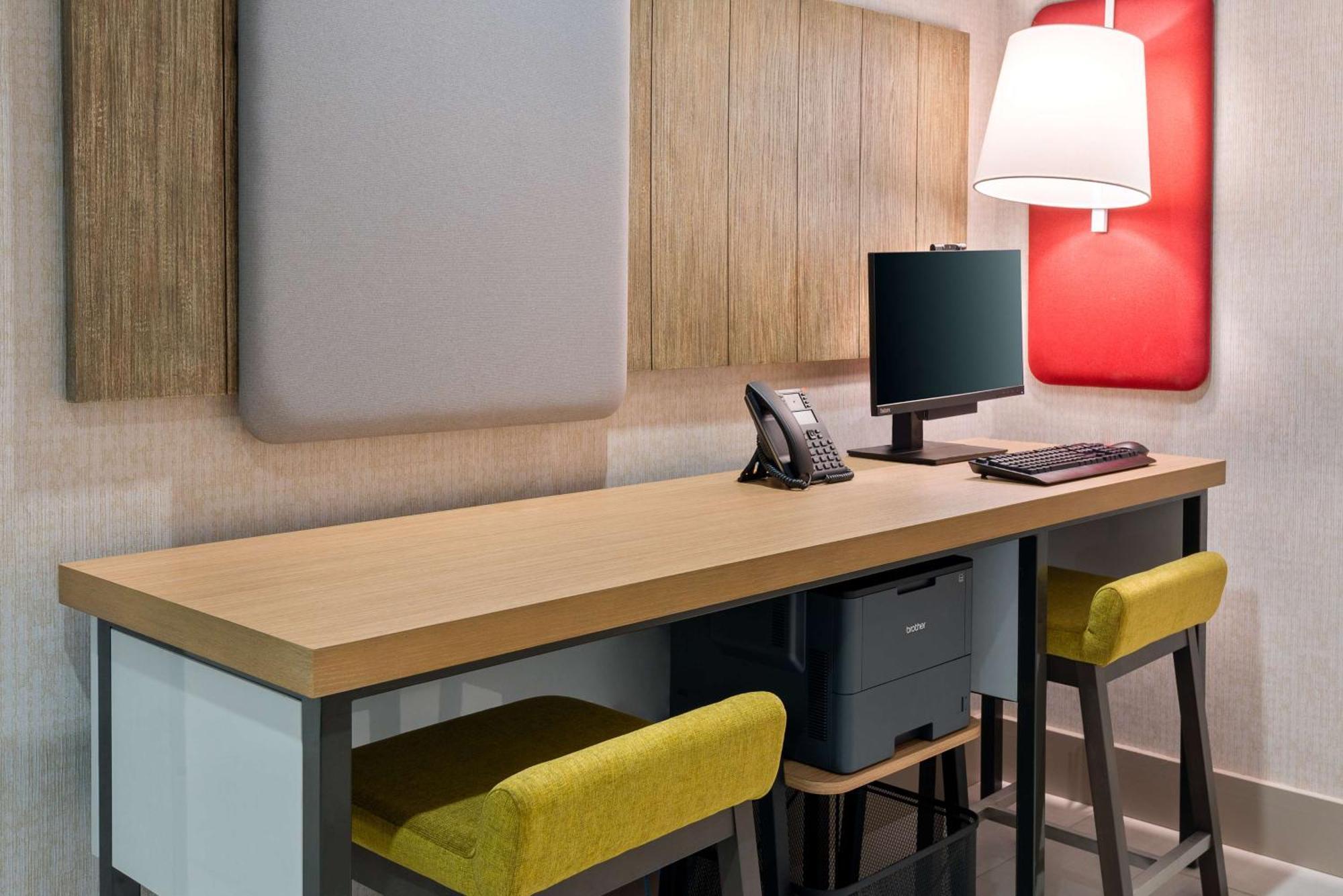 Hilton Garden Inn Panama City Airport, Fl エクステリア 写真