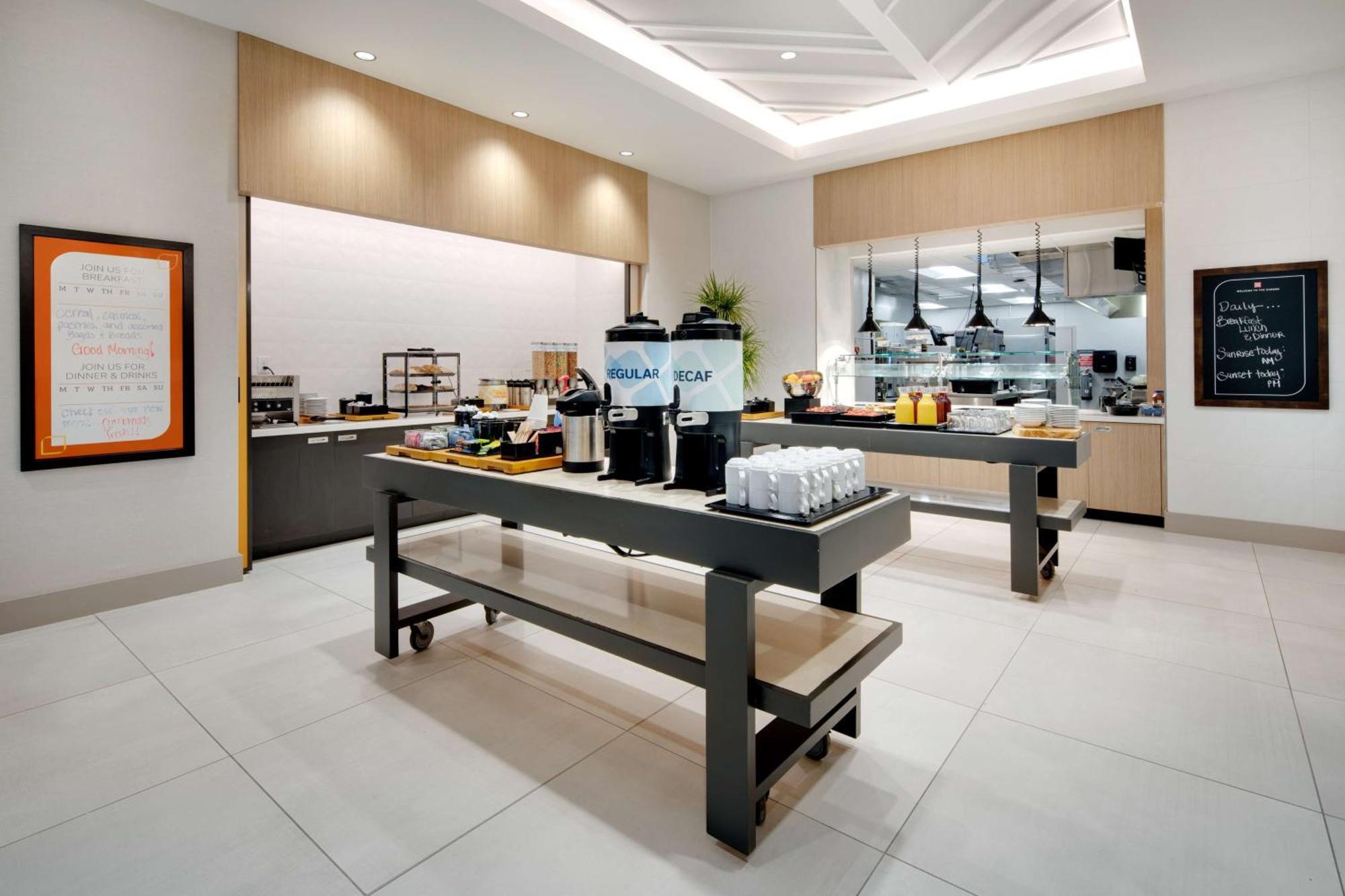 Hilton Garden Inn Panama City Airport, Fl エクステリア 写真